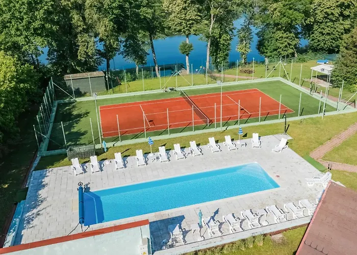 Osrodek Wypoczynkowy Klub Mazurski * Ruciane-Nida